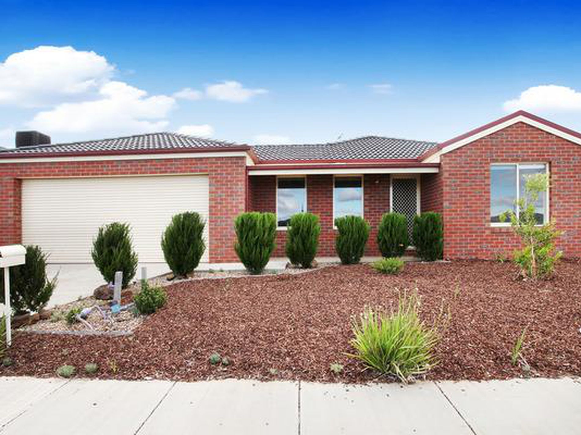 16 Drover Avenue, Wyndham Vale