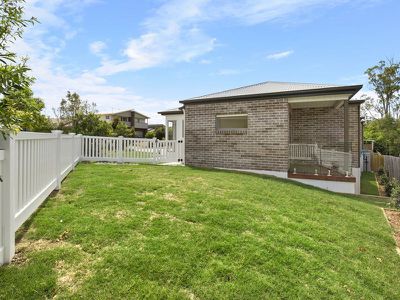 2 / 11 Bellagio Crescent, Coomera