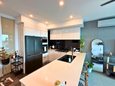 604 / 2-6 Pilla Avenue, New Port