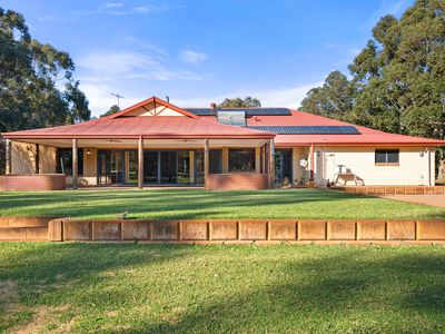 64 Egerton Drive, Serpentine