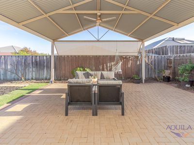 10 Glenallen Way, Ellenbrook