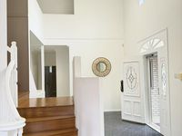 6 Troon Place, Carindale