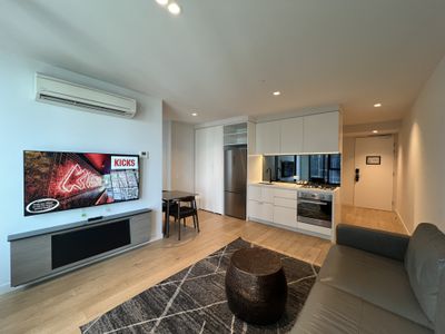 4410 / 442 Elizabeth Street, Melbourne