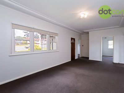 52 Lake Road, Wallsend