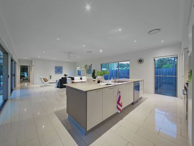 5 Clyde Court, Wakerley