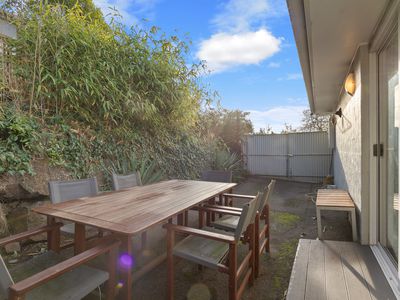 2 / 43a Connaught Crescent, West Launceston