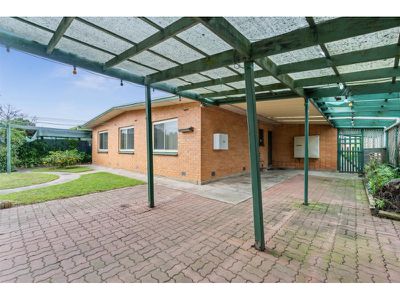 10 Raggatt Crescent, Mitchell Park