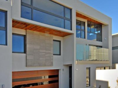 4/8 Sorrento Street, North Beach