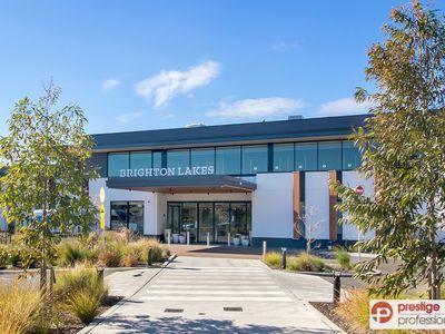 8 Mclachlan Place, Moorebank