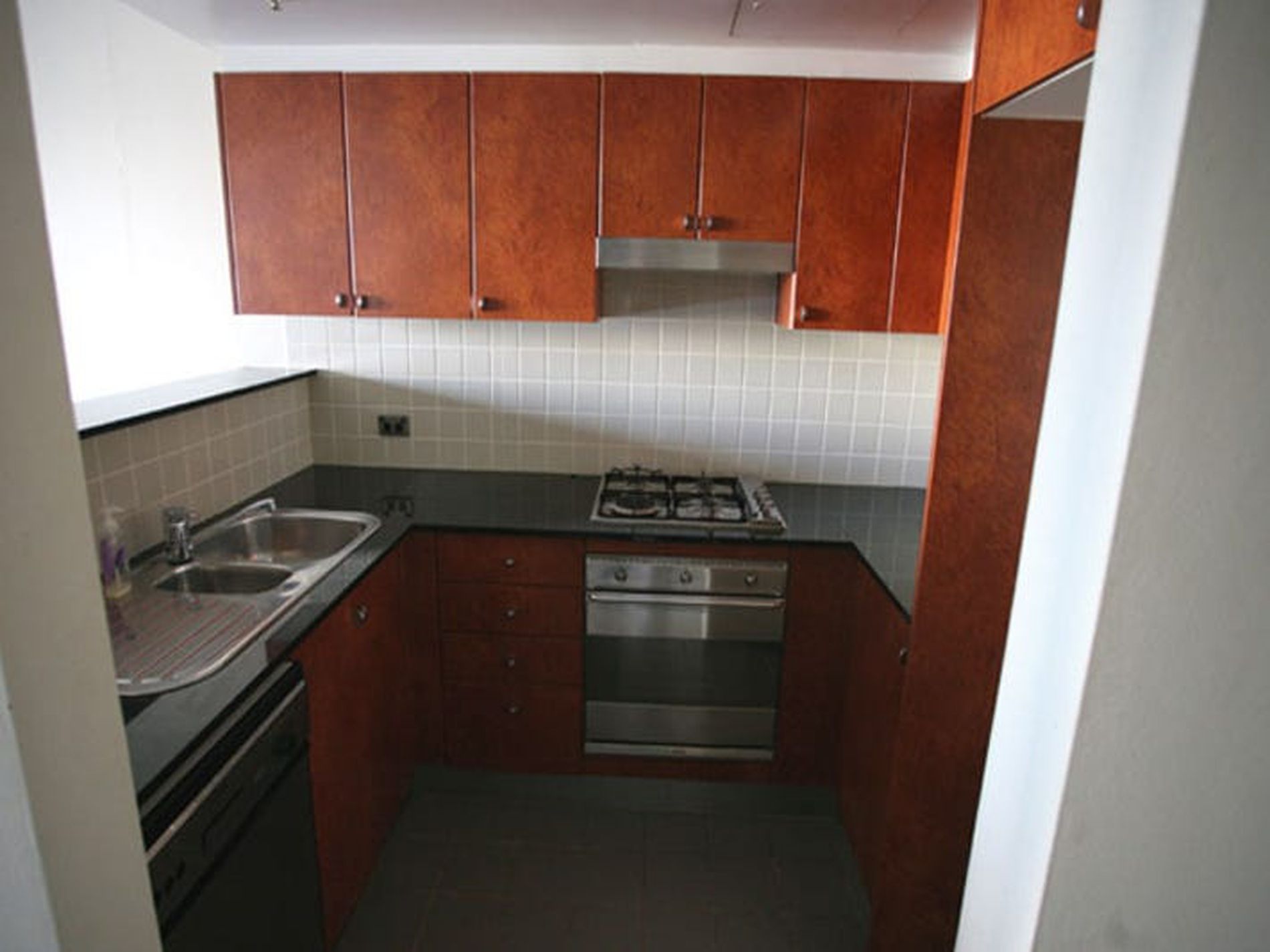 2202 / 1 Hosking Place, Sydney