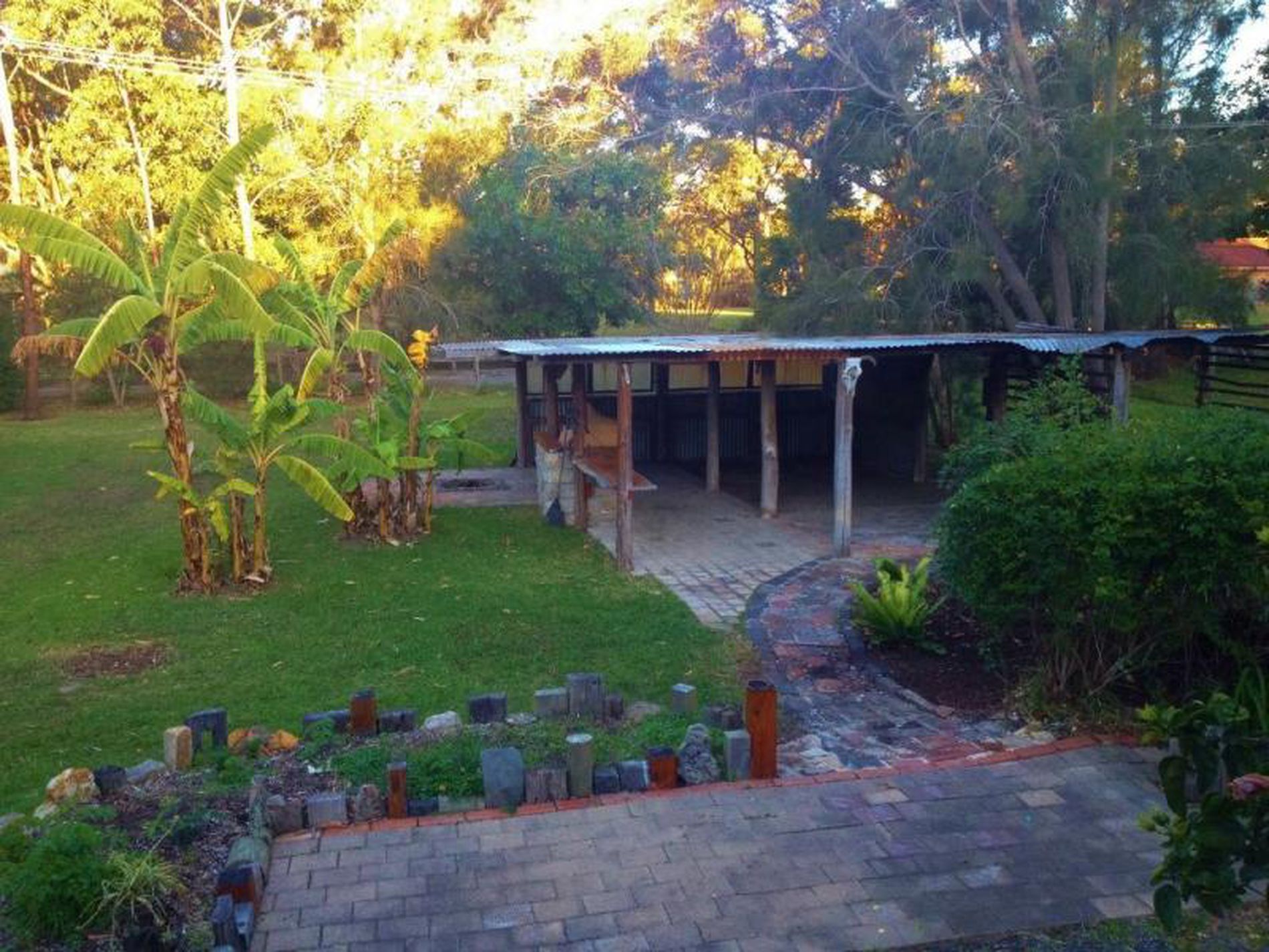 18A River Road, Lake Tabourie