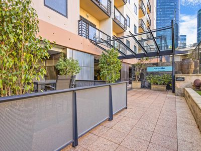 310 / 112 Mounts Bay Road, Perth