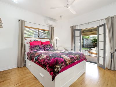 16 Kestrel Street, Bayview Heights