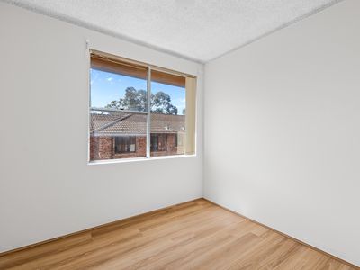 17 / 40 Fourth Avenue, Campsie