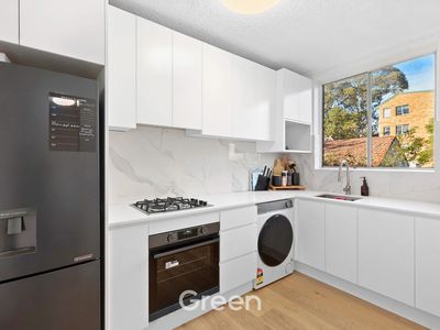 8 / 38-40 Meadow Crescent, Meadowbank
