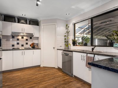 5 Vitali Crescent, Somerville