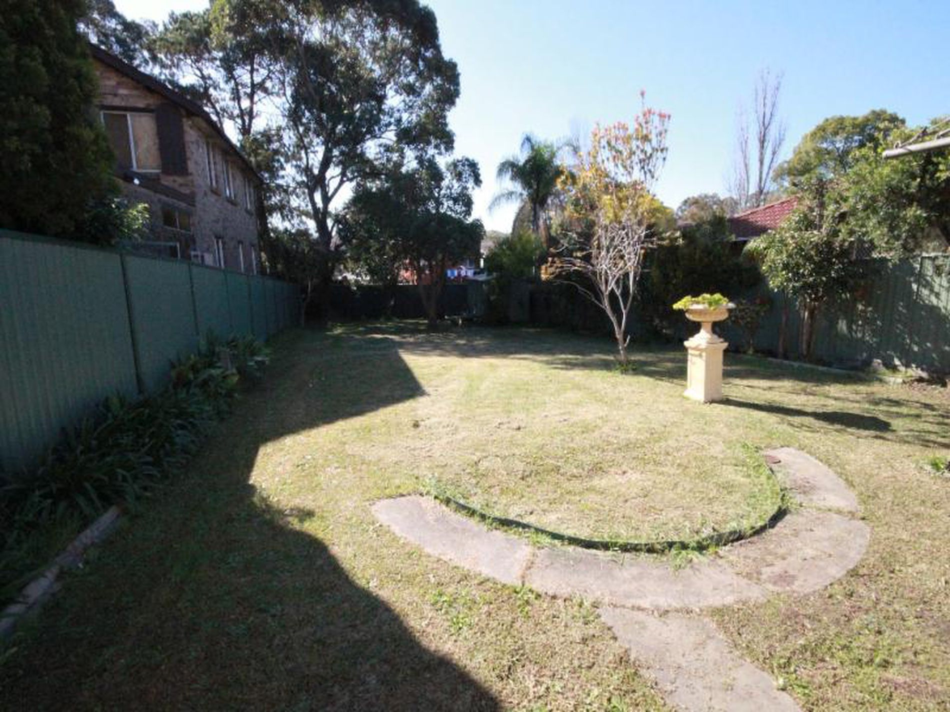 32 Renown Avenue, Wiley Park