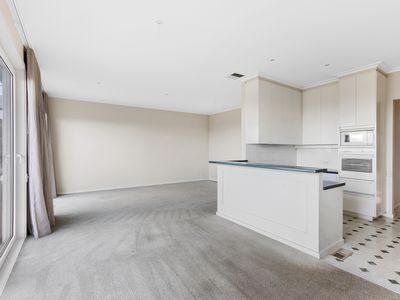 112A Esplanade, Williamstown