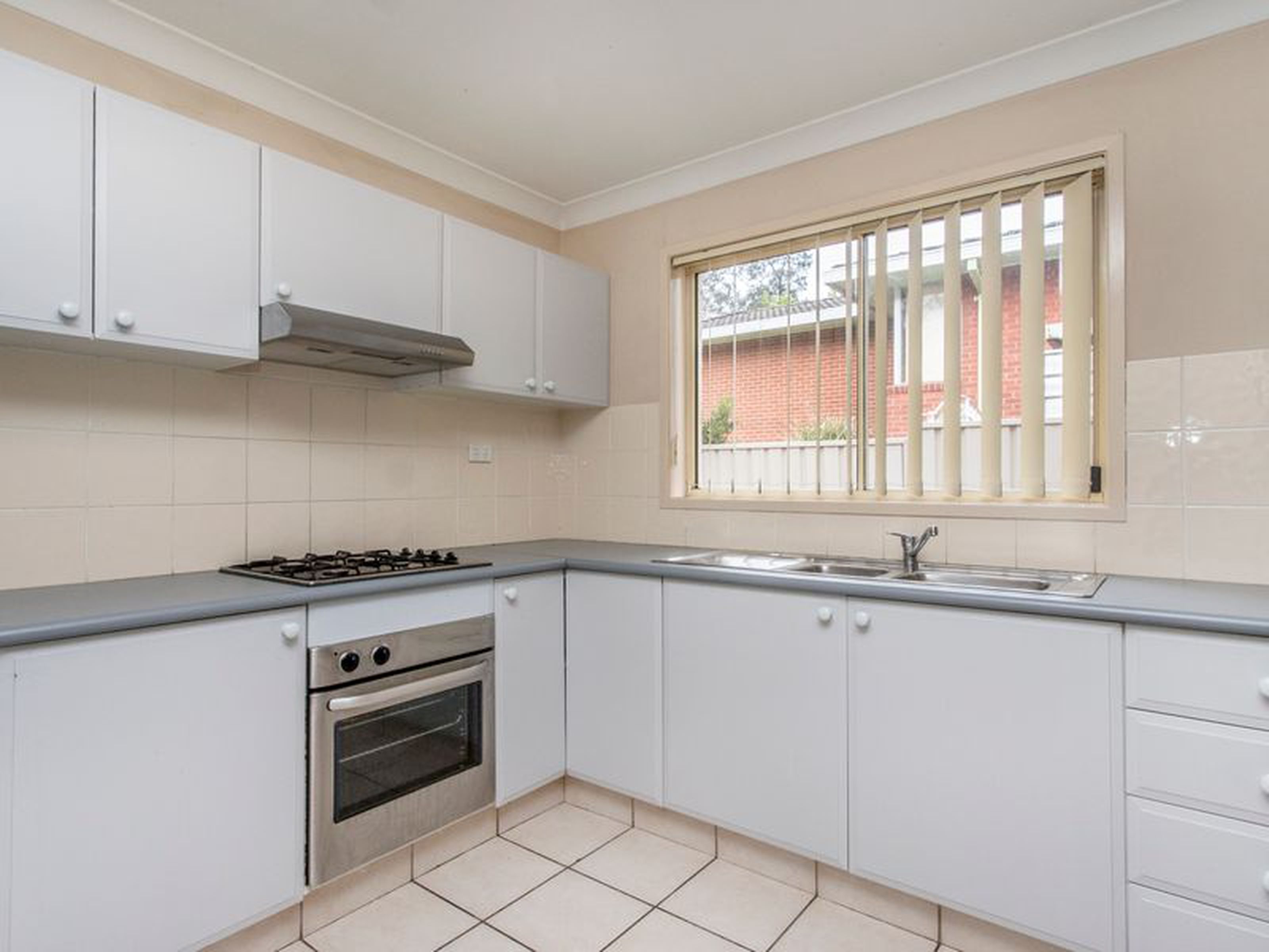 3 / 24-28 Robert Street, PENRITH