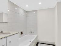 2940 Gold Coast Highway, Surfers Paradise