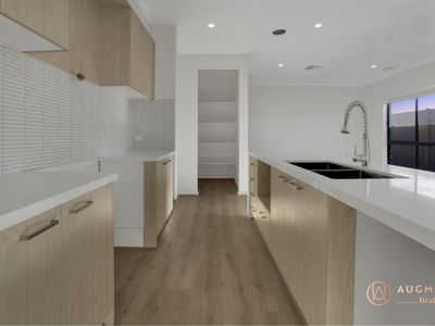 32 Cruz Road, Winter Valley