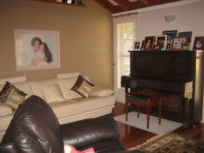 4 Sherwood St, Shellharbour