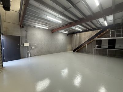 16 Rosie Place, Altona