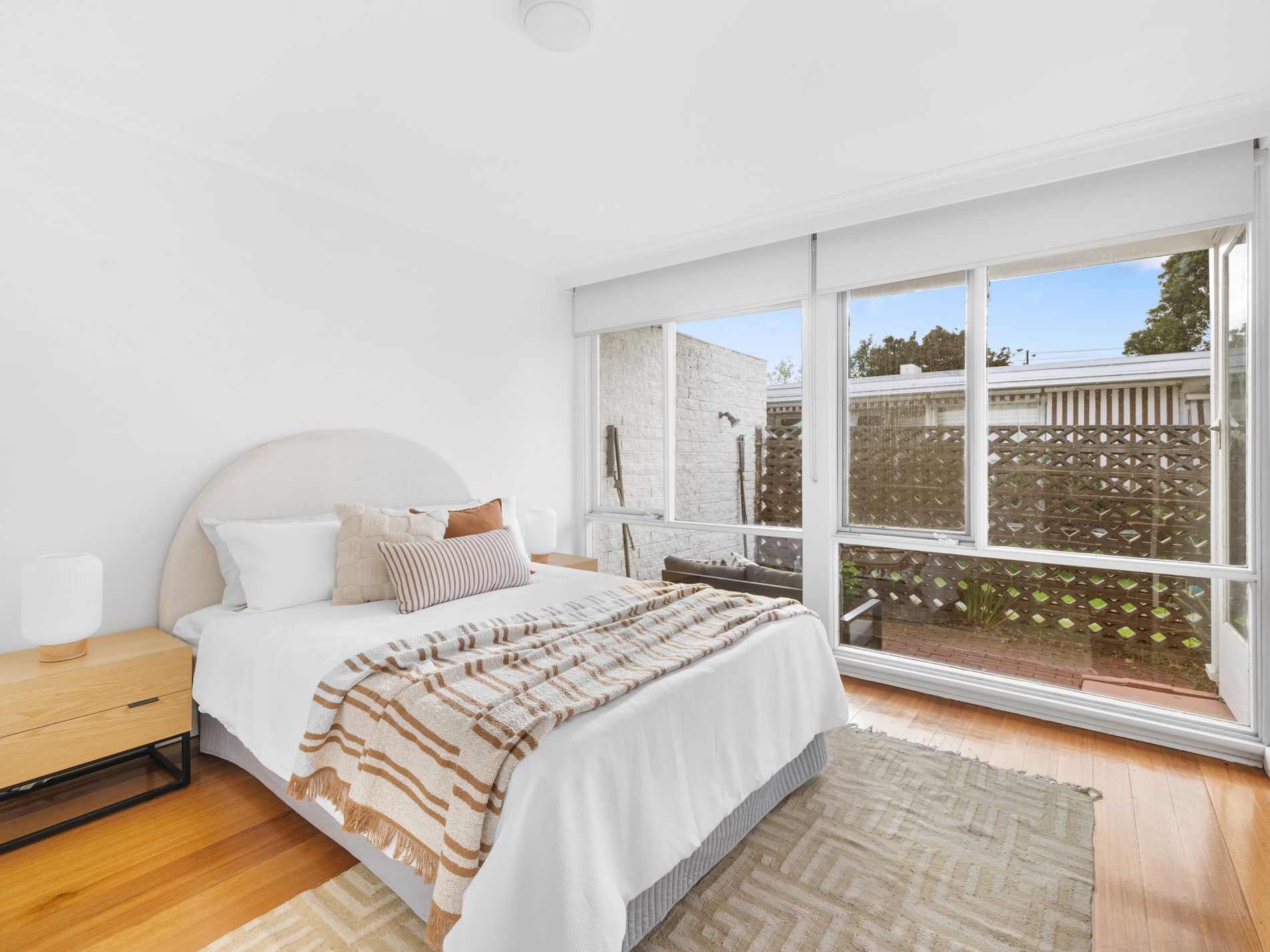 8/204 Ballarat Road, Footscray