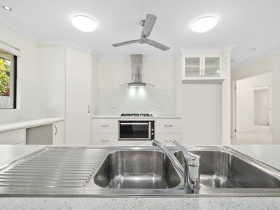 37 Flindersia Street, Redlynch