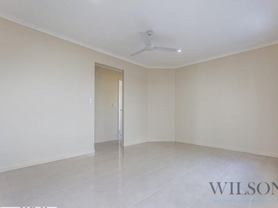2 / 87 Greens road, Griffin