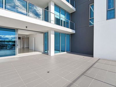 3208 / 25-31 East Quay Drive, Biggera Waters