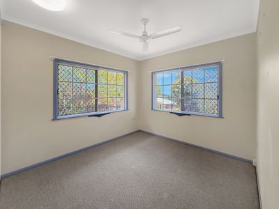 13 Storer Street, Atherton