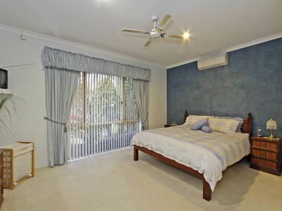 28 Green Croft Gdns, Leeming