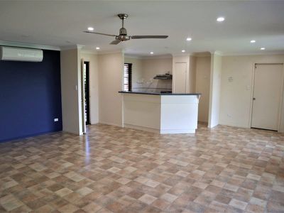 27 Freeman Court, Kingaroy