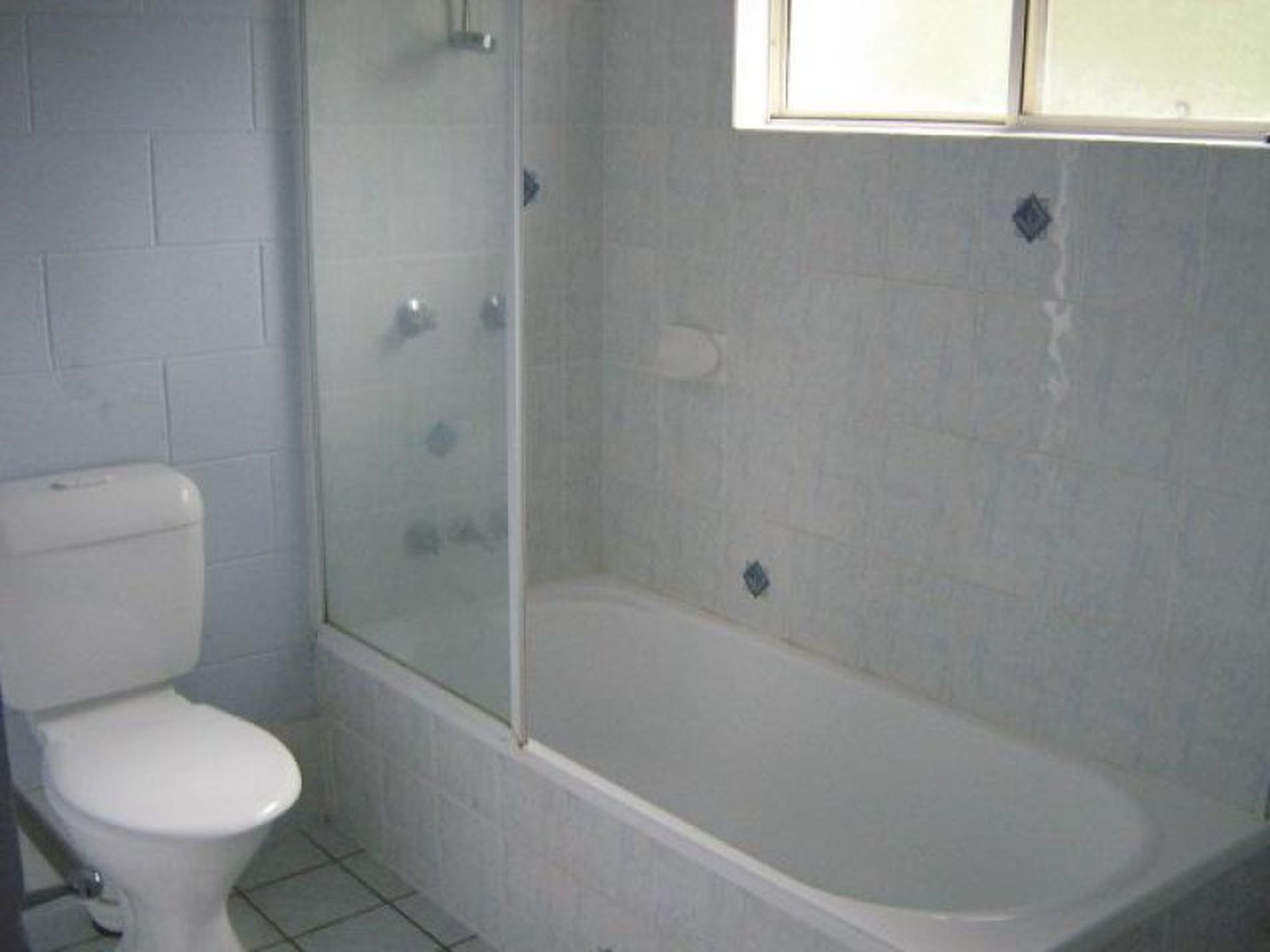 17 Charles, Cooktown