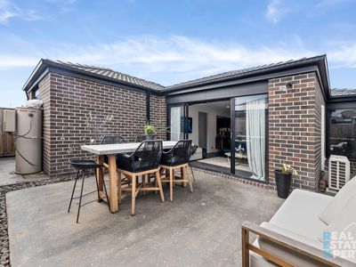 15 Vision Drive, Hampton Park