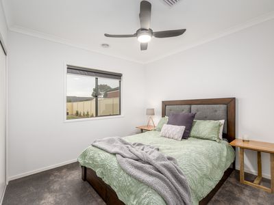 8 Fletcher Avenue, Mooroopna