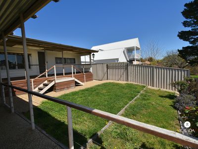 9A Lower Stanley Road, Beechworth
