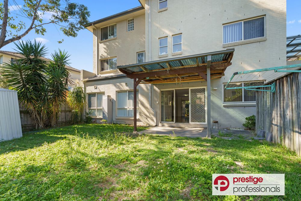 1 / 5 Wenton Road, Holsworthy