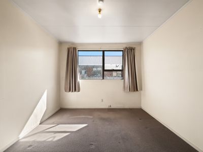 10D Law Street, Caversham