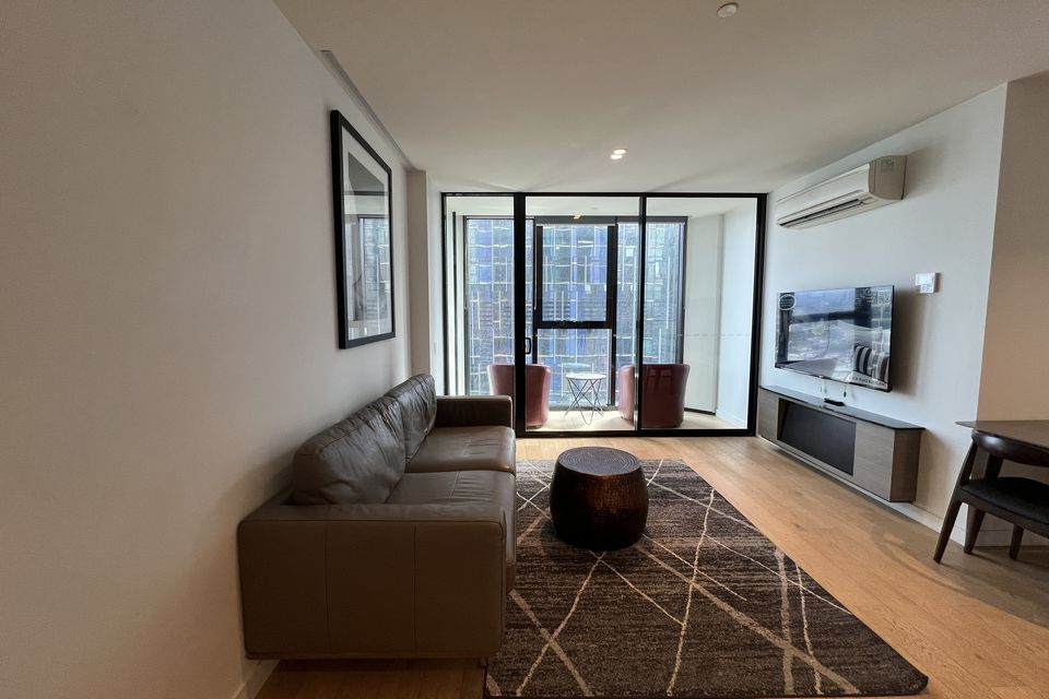 4410 / 442 Elizabeth Street, Melbourne