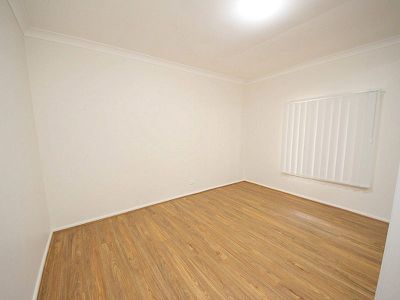 4 Lee Street, Condell Park