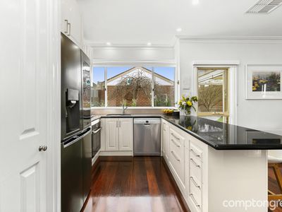 4 O'Connell Mews, Williamstown