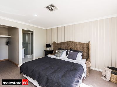 17 McKimmie Street, Embleton