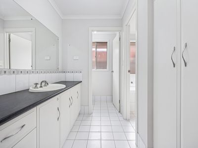 29 Johnston Court, Normanville