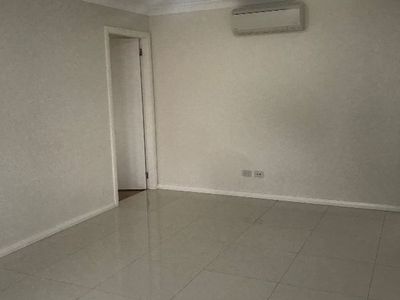 88A Fitzpatrick Crescent, Casula