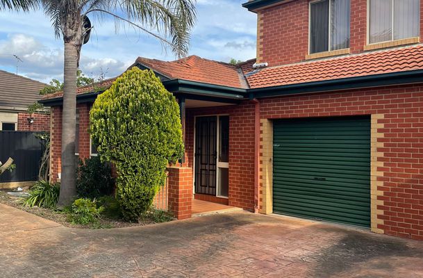 9 / 24 Barrymore Road, Greenvale