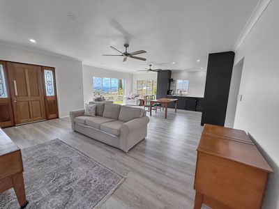 6 CORNISH CLOSE, Atherton