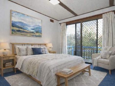 11 Hodge Street, Beechworth