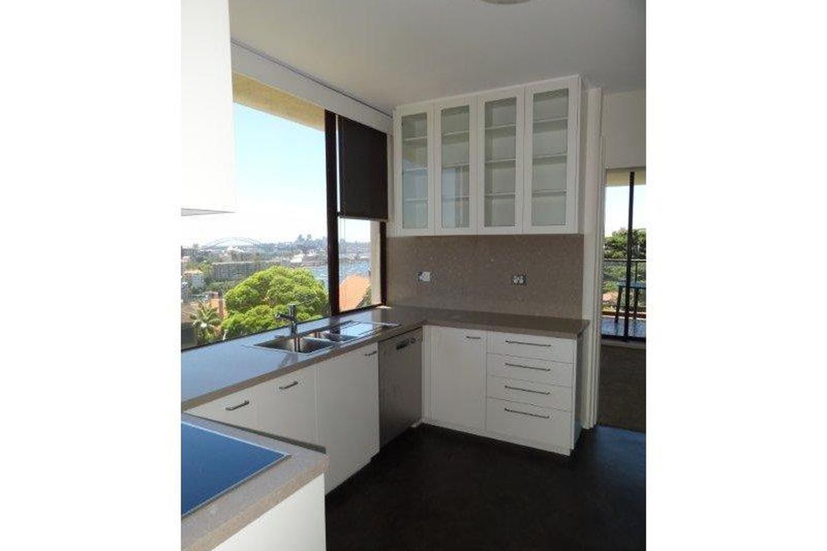 4 / 51 Darling Point, Darling Point